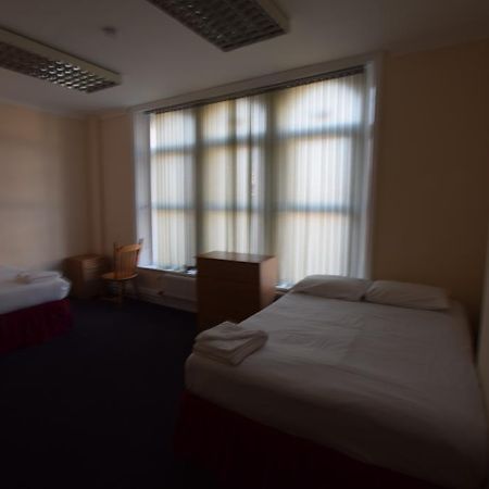 York Hotel Ilford Extérieur photo