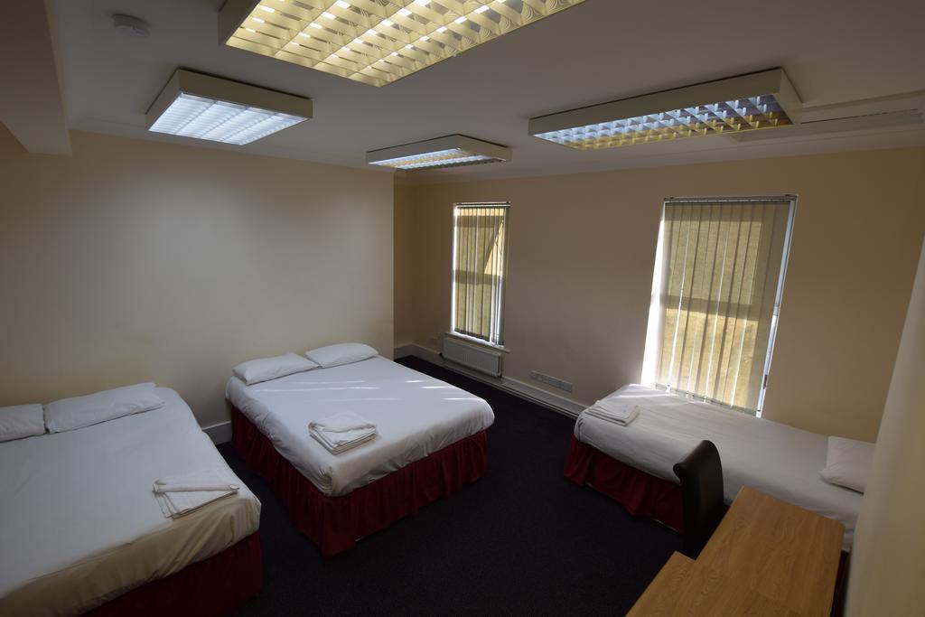 York Hotel Ilford Extérieur photo