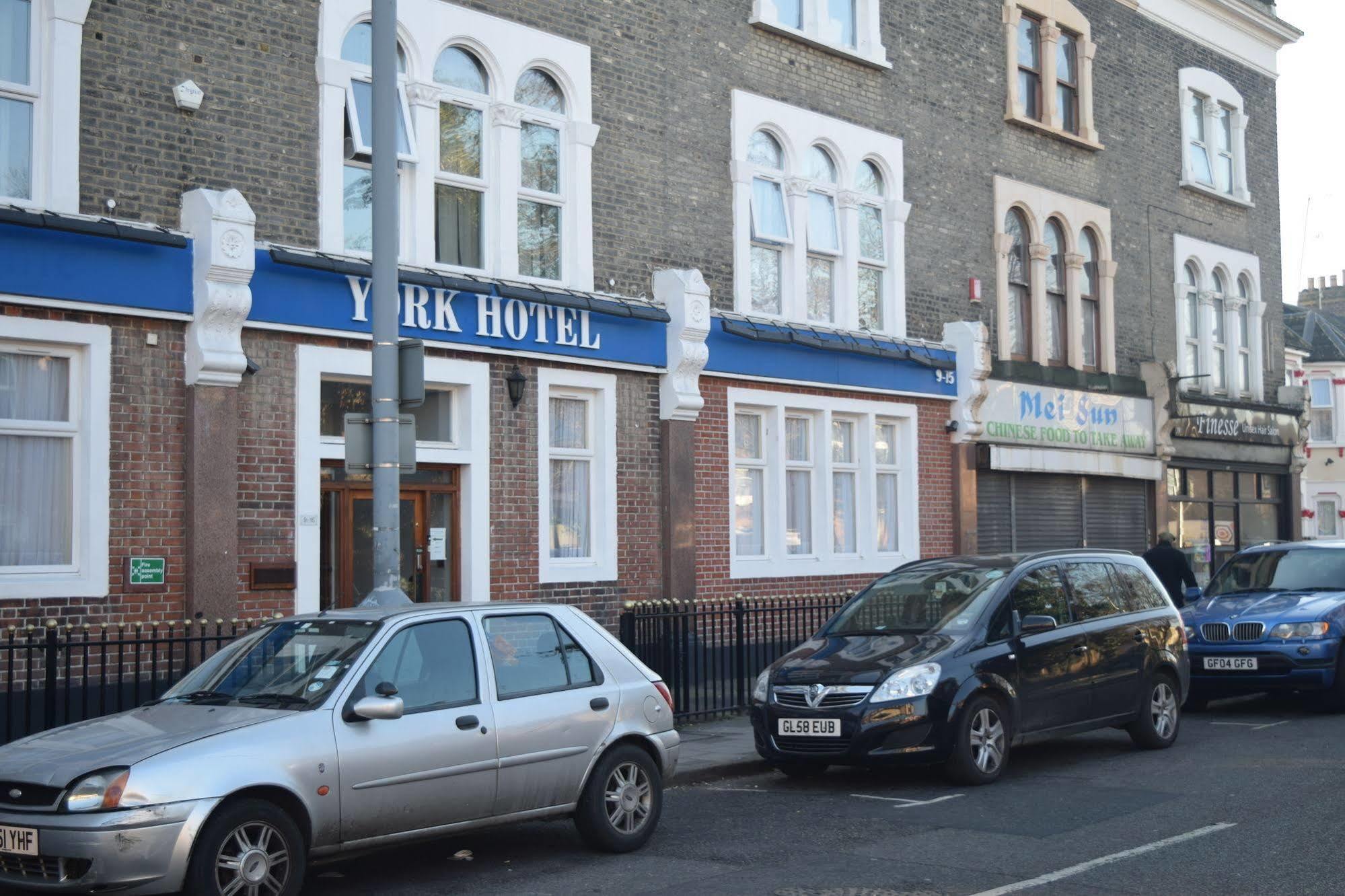 York Hotel Ilford Extérieur photo